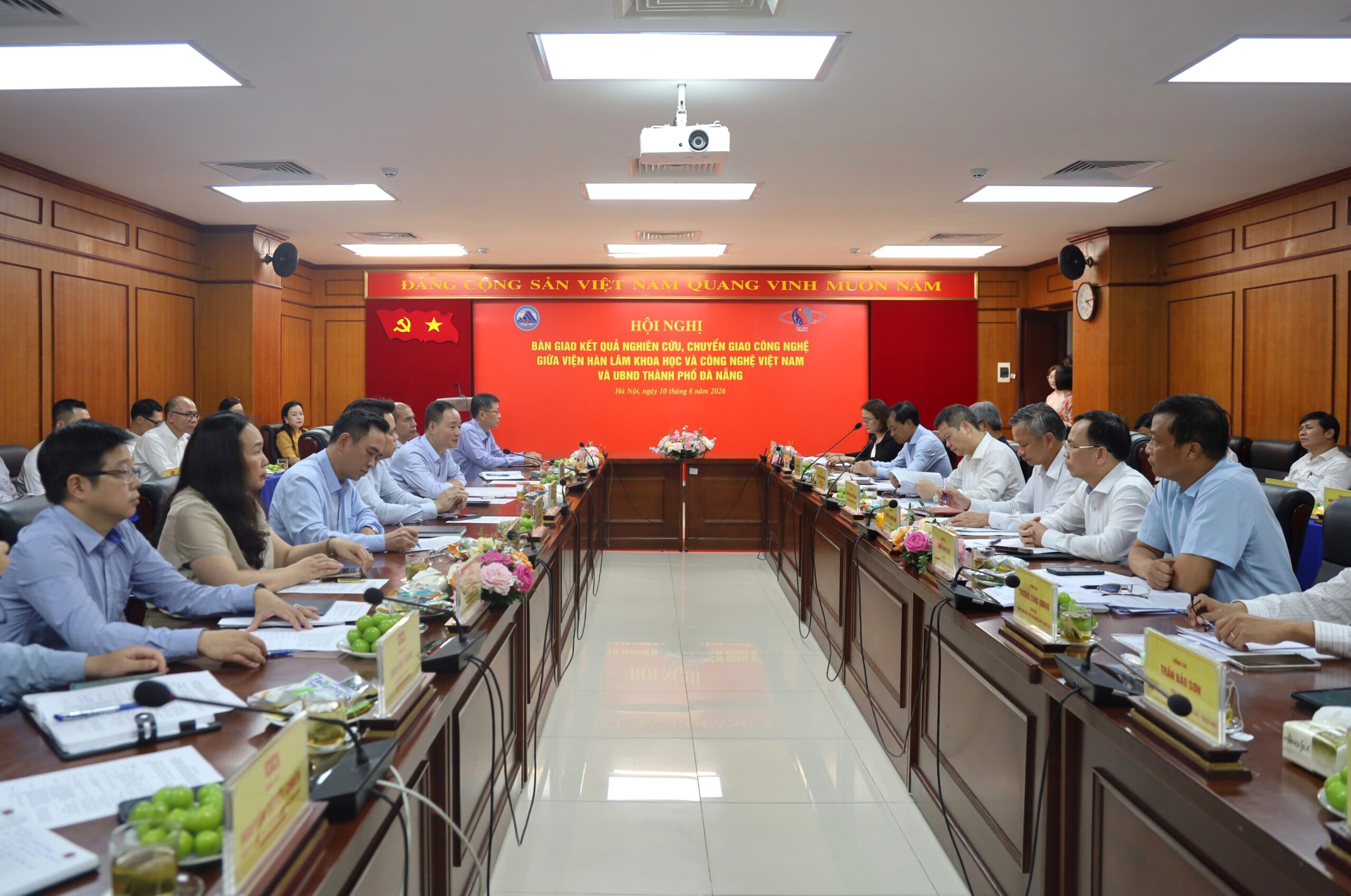 Lam viec voi vien han lam cong nghe VN 2026 1786413350 scaled