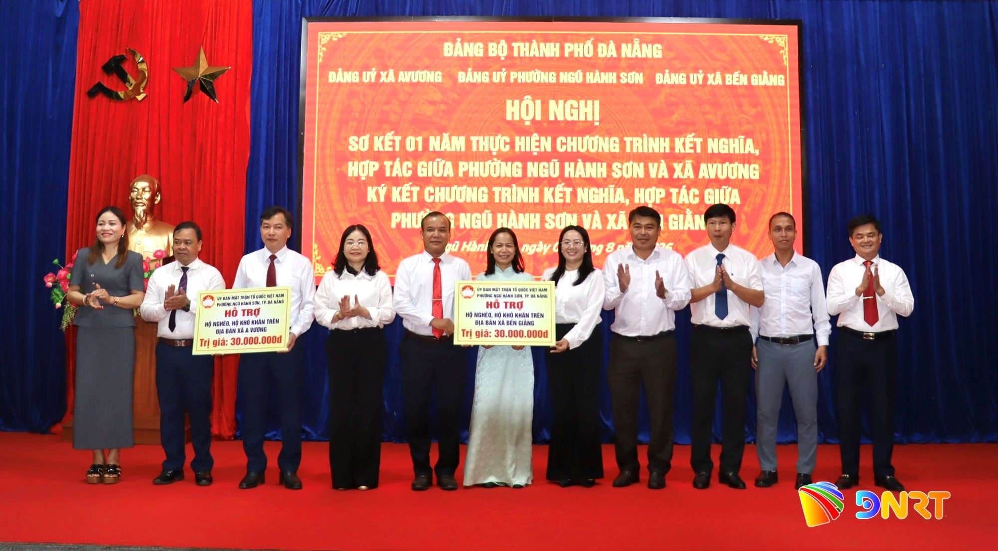 Ngu Hanh Son ket nghia AVuong va Ben Giang 1785986700