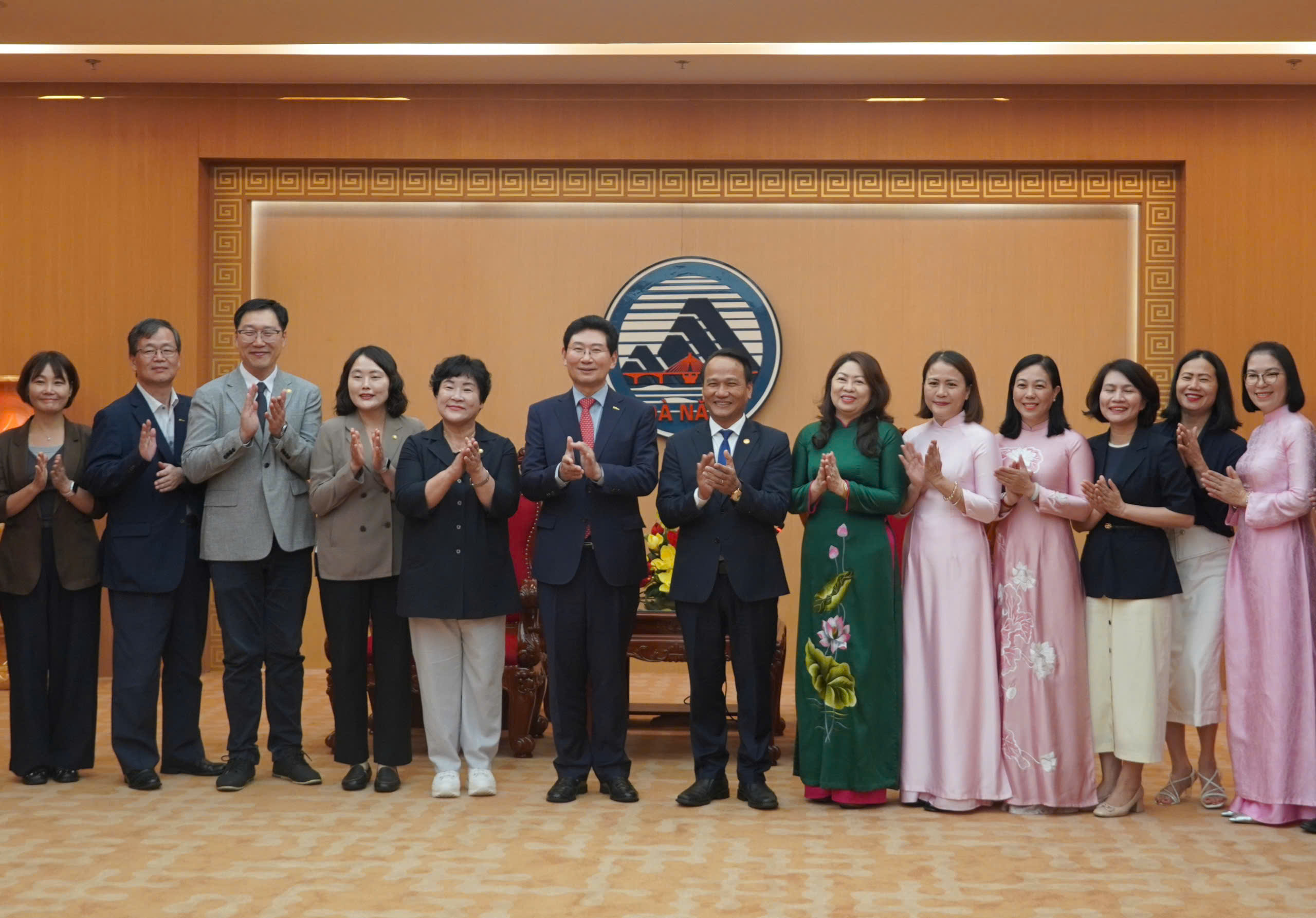 Tiep thanh pho Yongin Han Quoc 1 1786071530