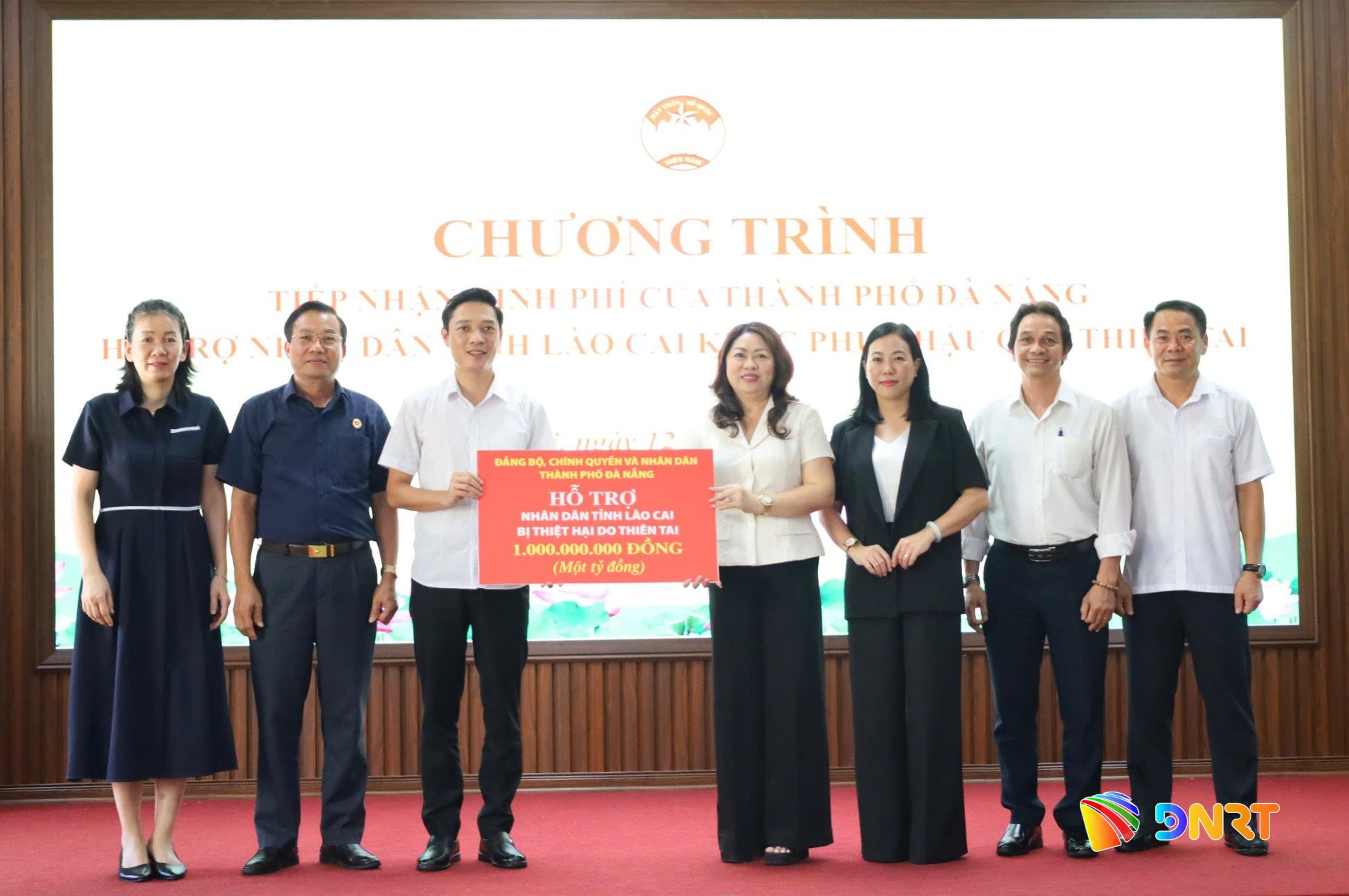 Trao 1 ty dong ho tro Lao Cai khac phuc hau qua thien tai 1786591698