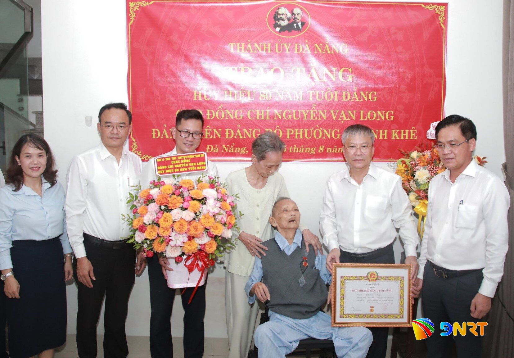 Trao huy hieu dang 9 2 2026 5 1787712107