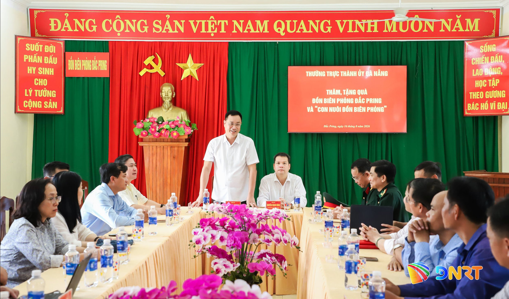 Trao qua cho ho ngheo xa Dac Pring 15 08 2026 1786939900
