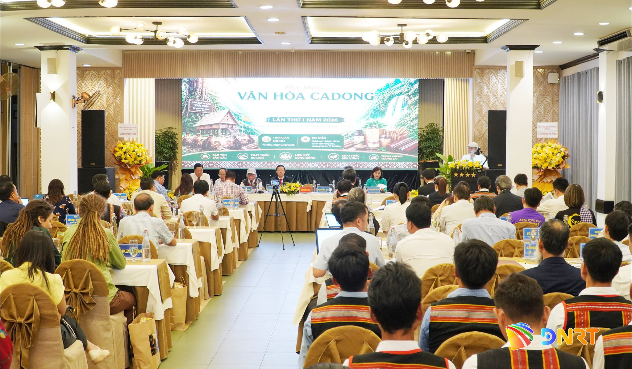anh quang canh hoi thao watermarked 1785741309