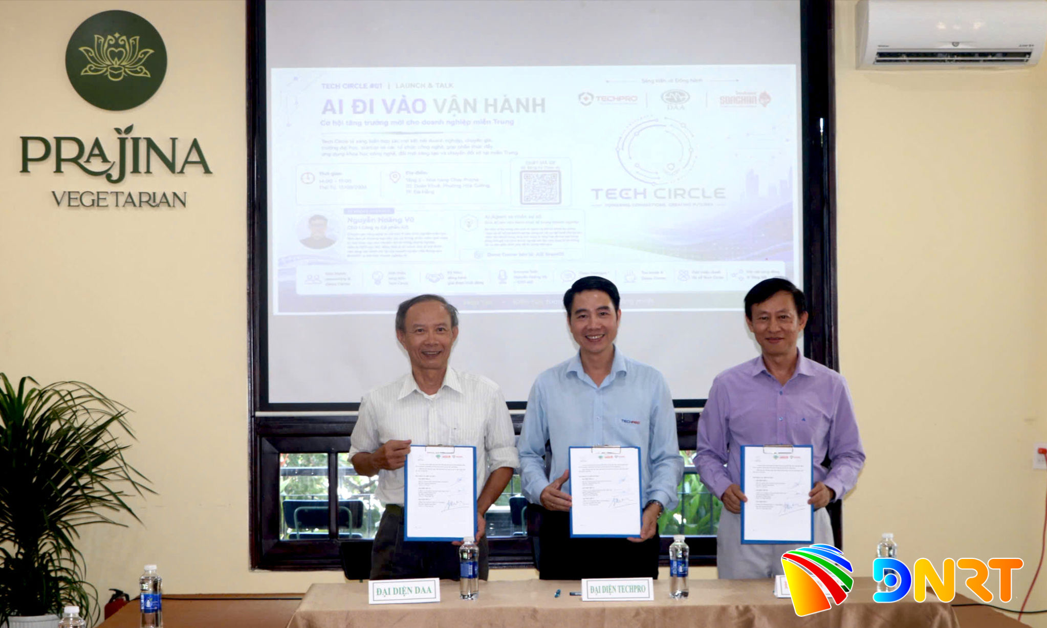 techpro phoi hop voi songhan incubator va hoi tu dong hoa da nang ky ket dong hanh sang kien ket noi mo tech circle . anh van hoang 1786595523