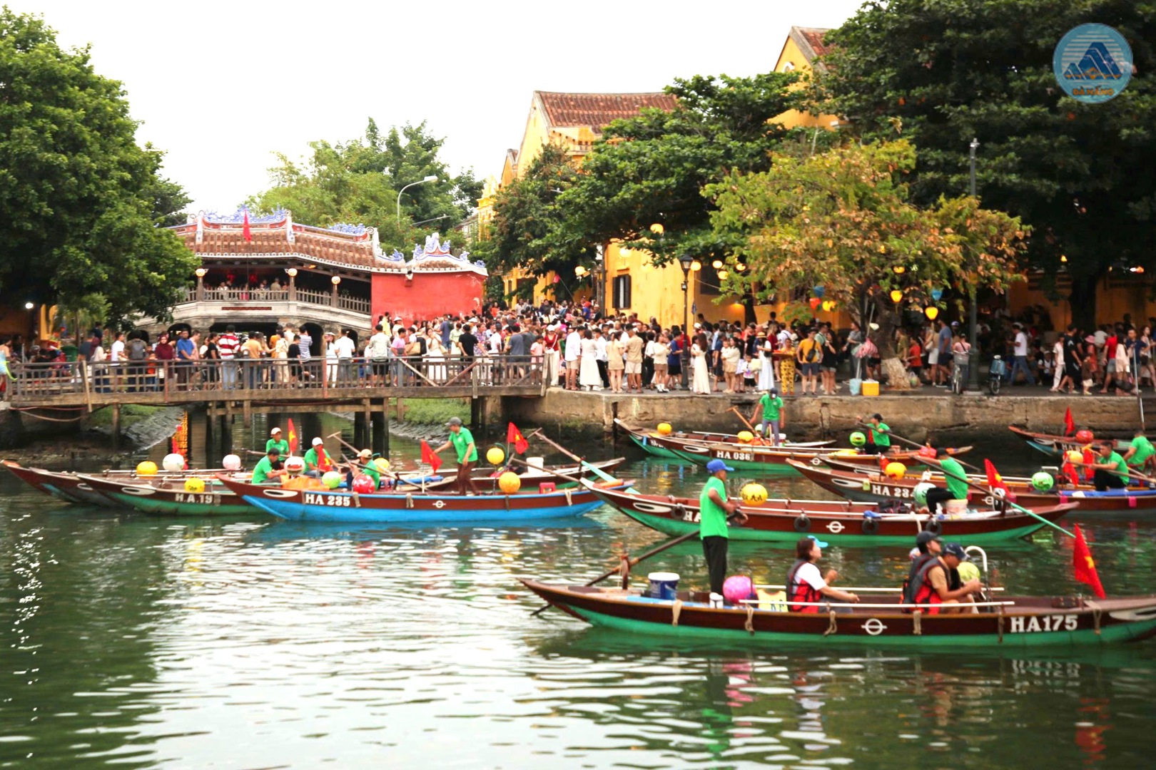 02 9 Du khach 1 1788419574