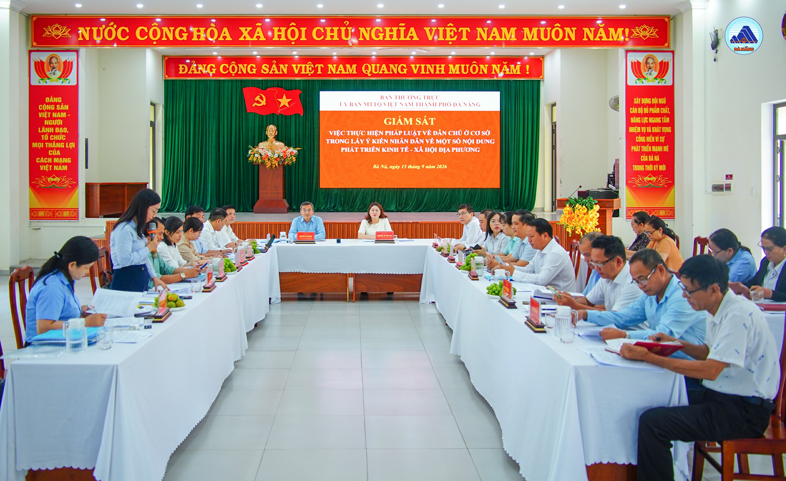 Dan chu co so o Ba Na 1789525589