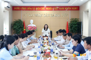 Dan chu co so o Hoa Tien
