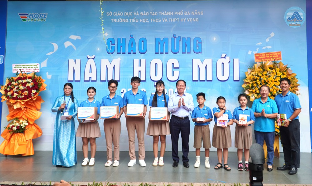 Du khai giang truong Hy Vong 9 2026 1 1788748913