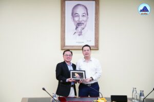 Lam viec voi TORmem Inc._1