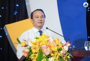 Quan triet chu truong ve dan toc, ton giao_1
