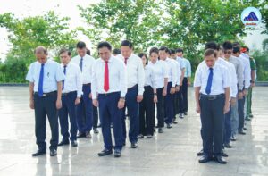 Thap huong dai chien thang Thuong Duc_1