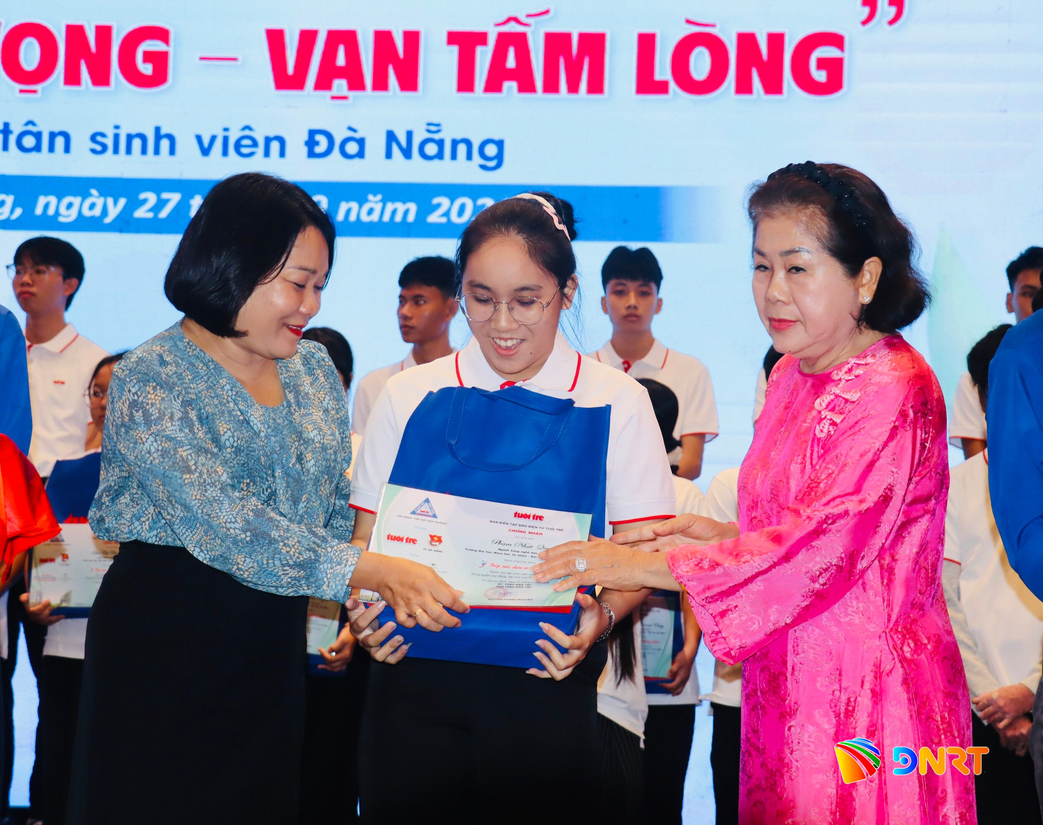 Tiep suc den truong 2026 1 1790567406