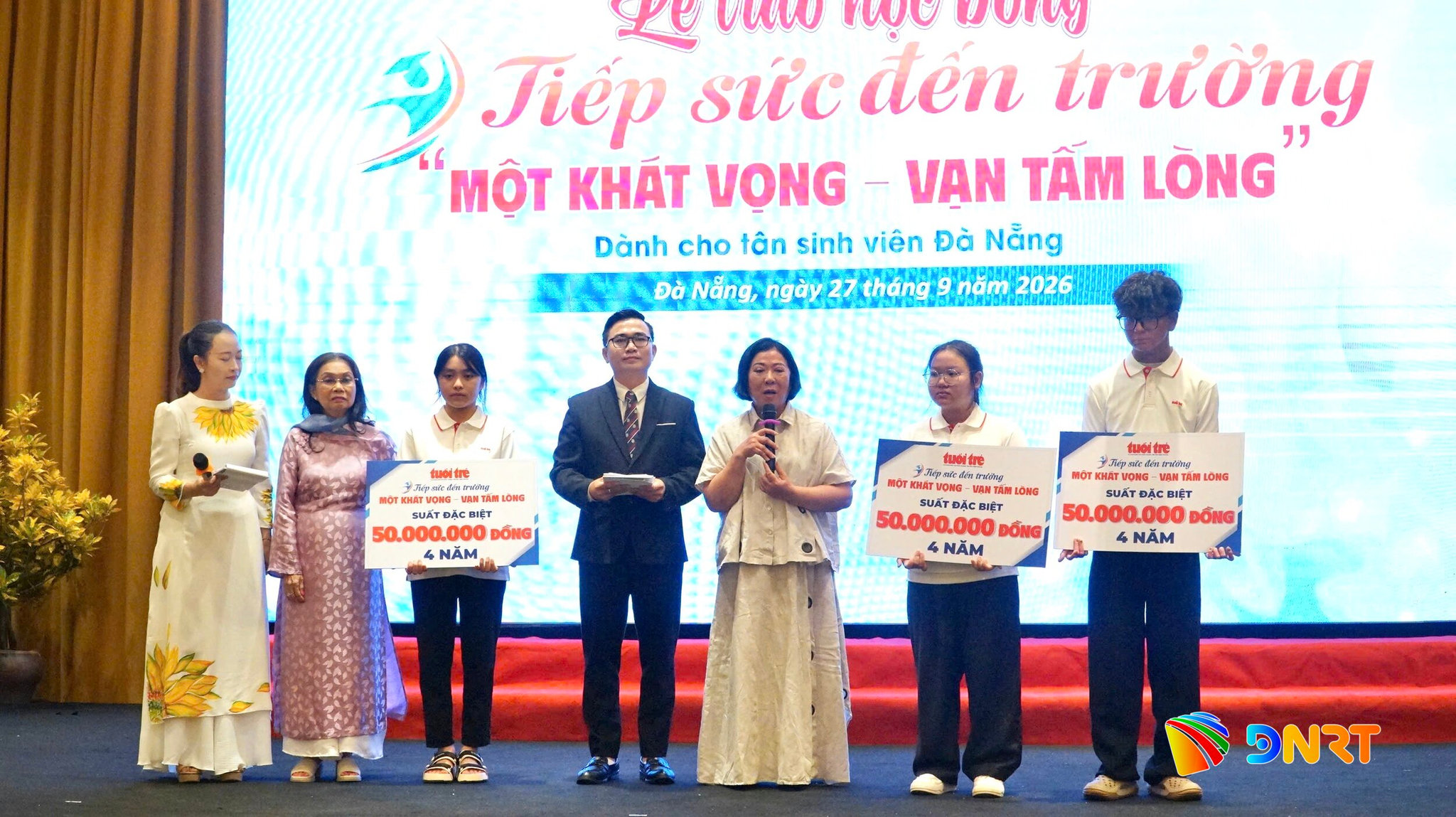 Tiep suc den truong 2026 2 1790567403