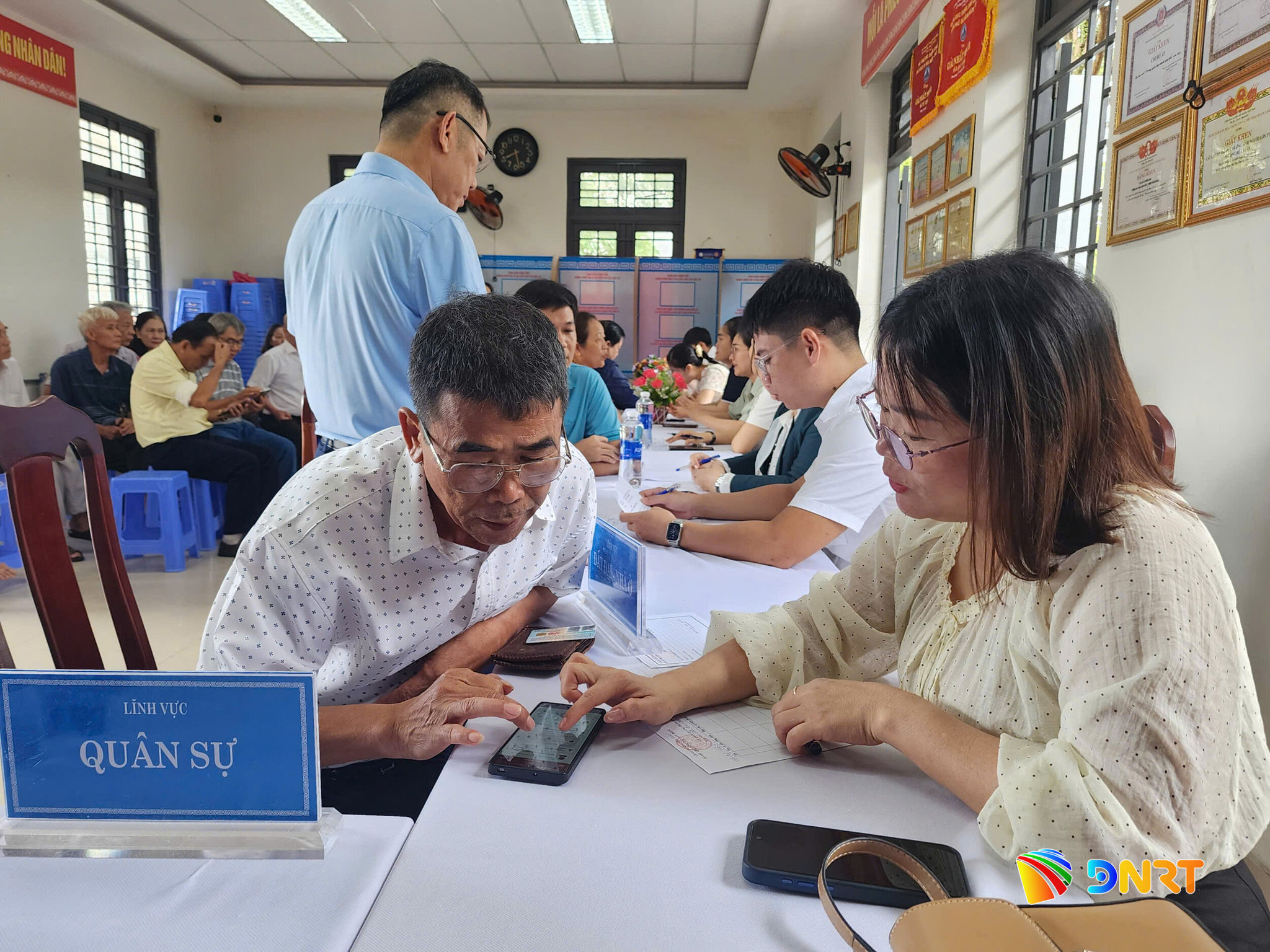 To ho tro cong dan luu dong phuong Hoa Xuan 1 1790216996