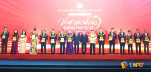 Vi 1 Da Nang tu te_1