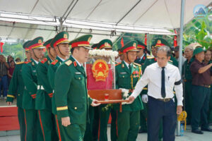 Xa Hiep Duc truy dieu an tang hai cot liet si tap the_1