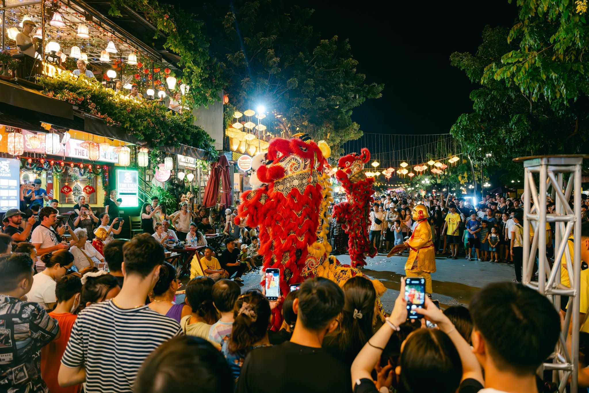 trung thu tai hoi an 6 1790135980