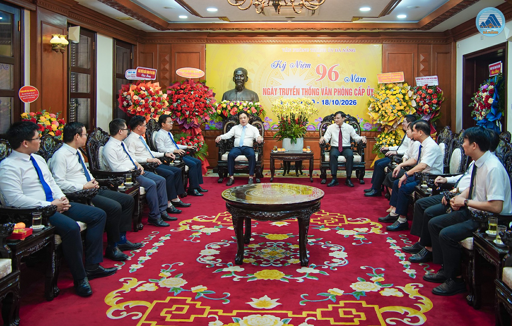 96 nam Van phong thanh uy 1792122483