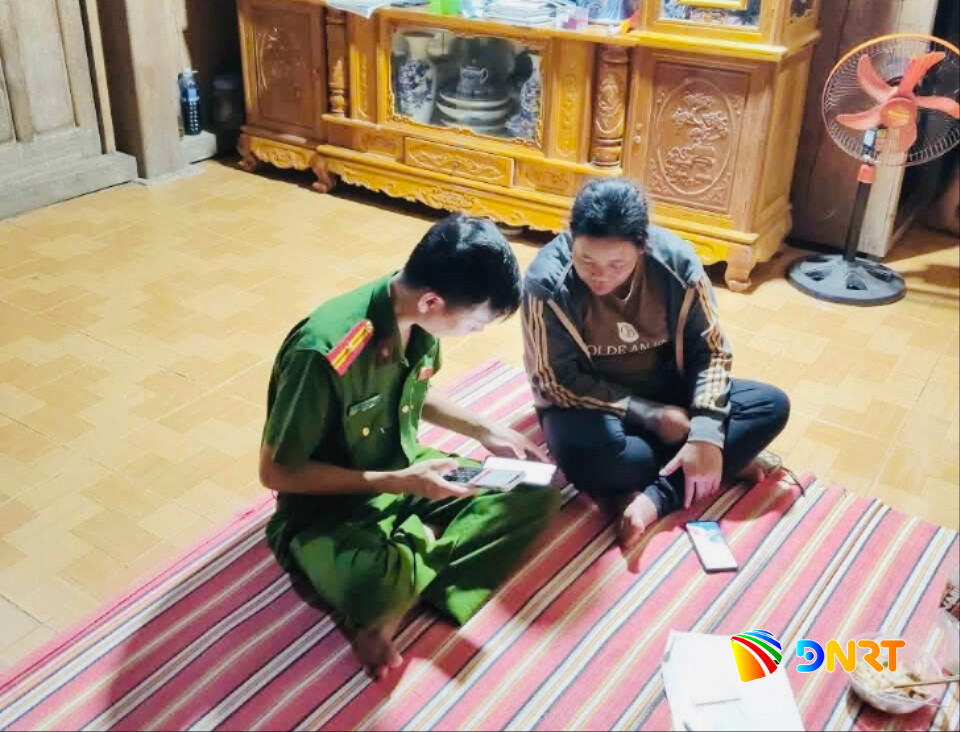 Cong an xa Tay Giang 1792035060