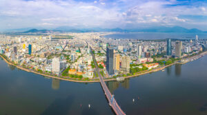 Da Nang nhin tu tren cao