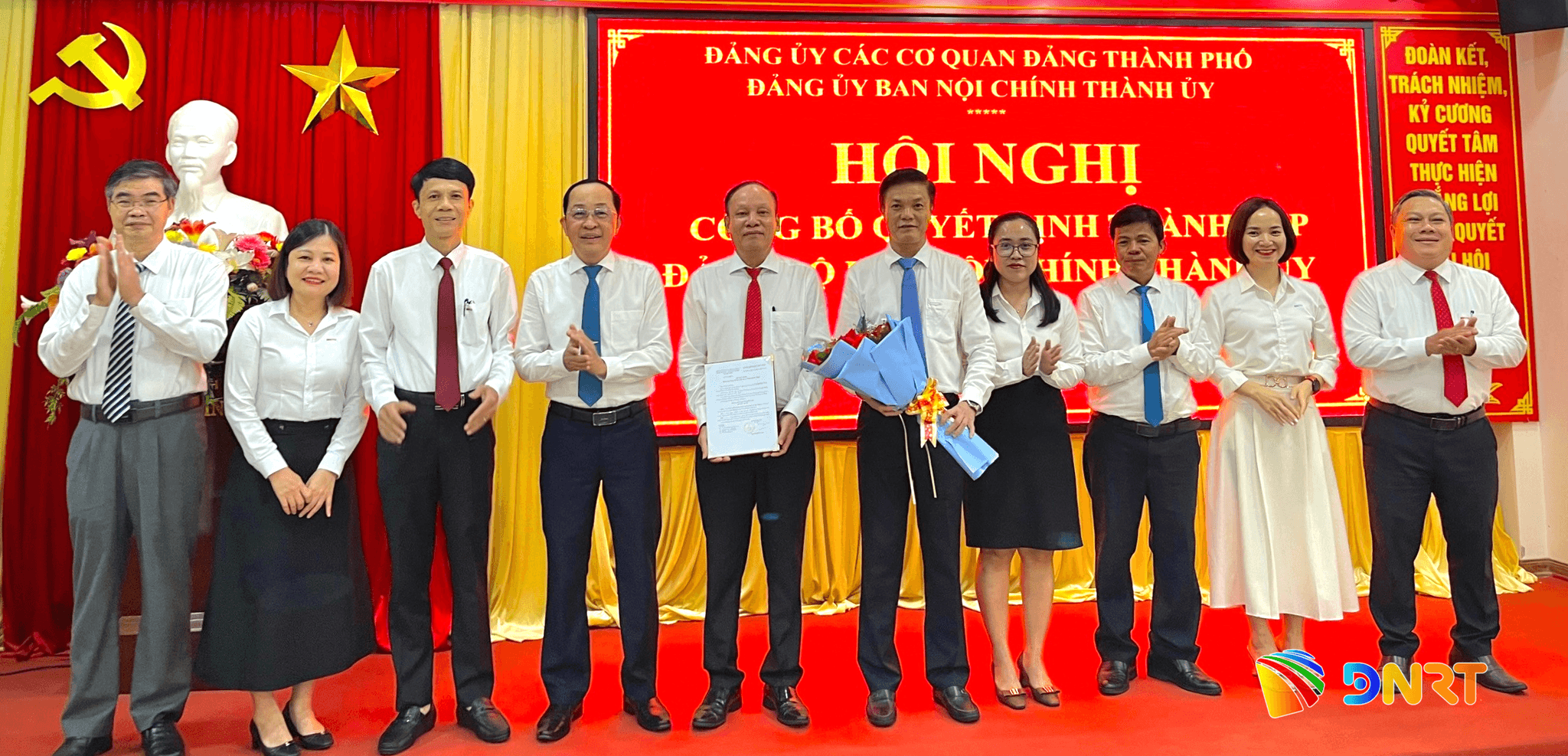 Dang bo Ban Noi chinh 1791255385