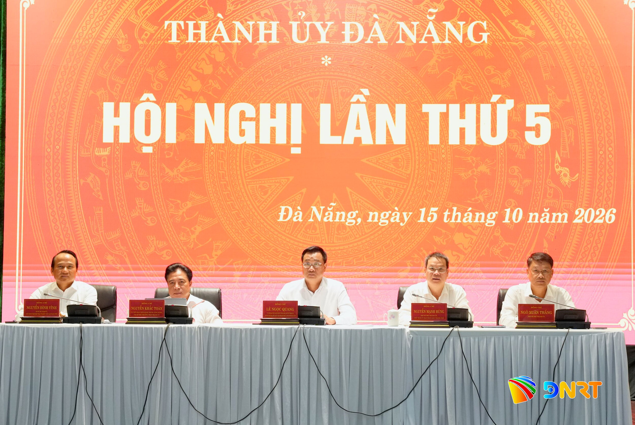 Hoi nghi lan 5 BCH Dang bo 3 1792123658