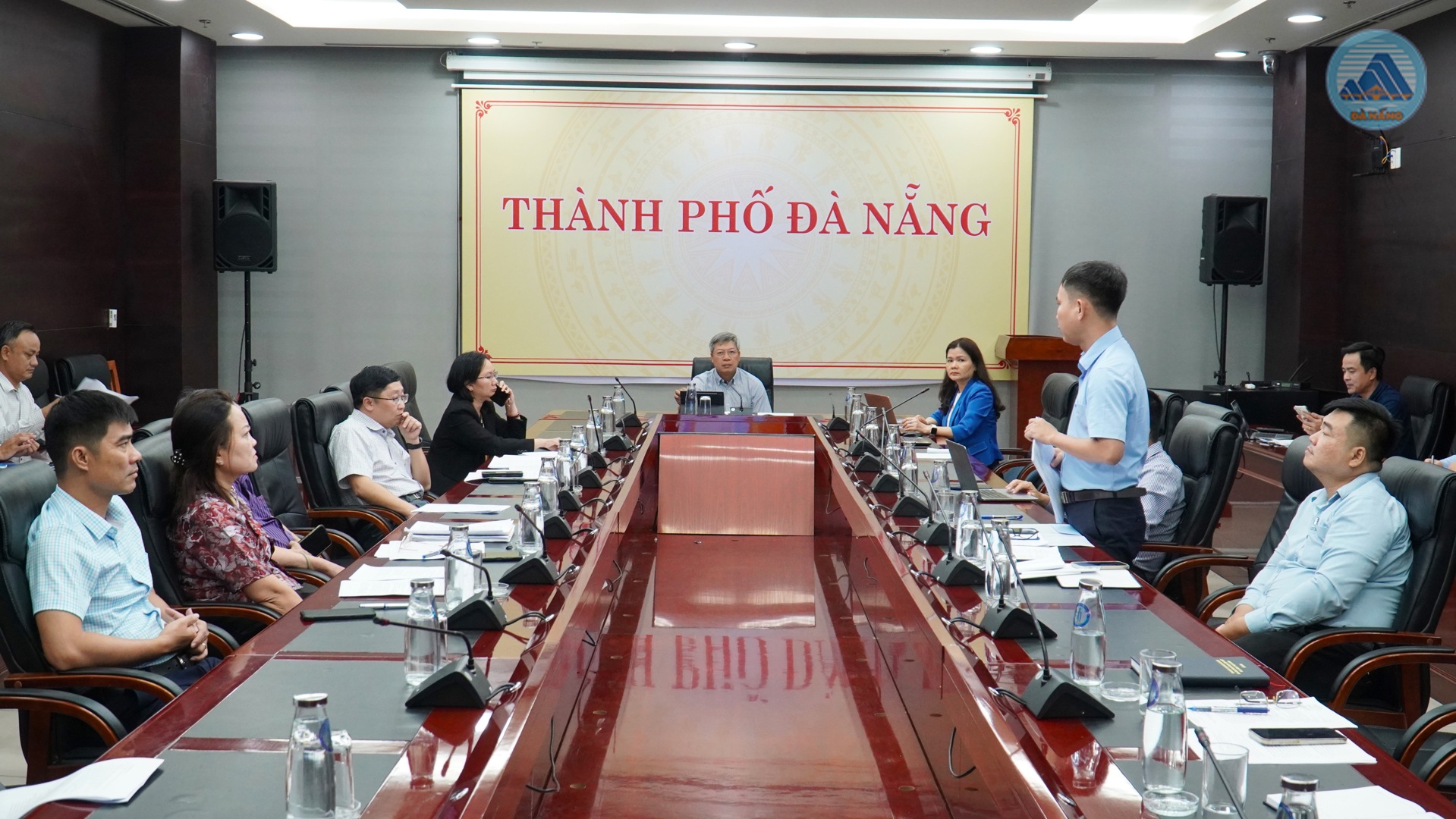Hop ve he thong IOC 1791516113