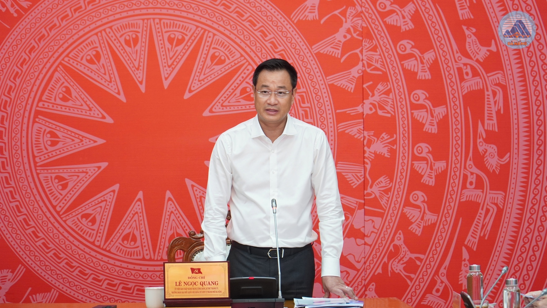 Lam viec voi Ban Thuong vu Dang uy 10 2026 1792037766