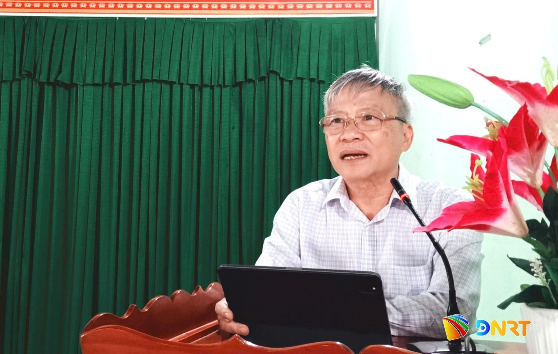 Sinh hoat chi bo thon Xuan Lu 1791429723