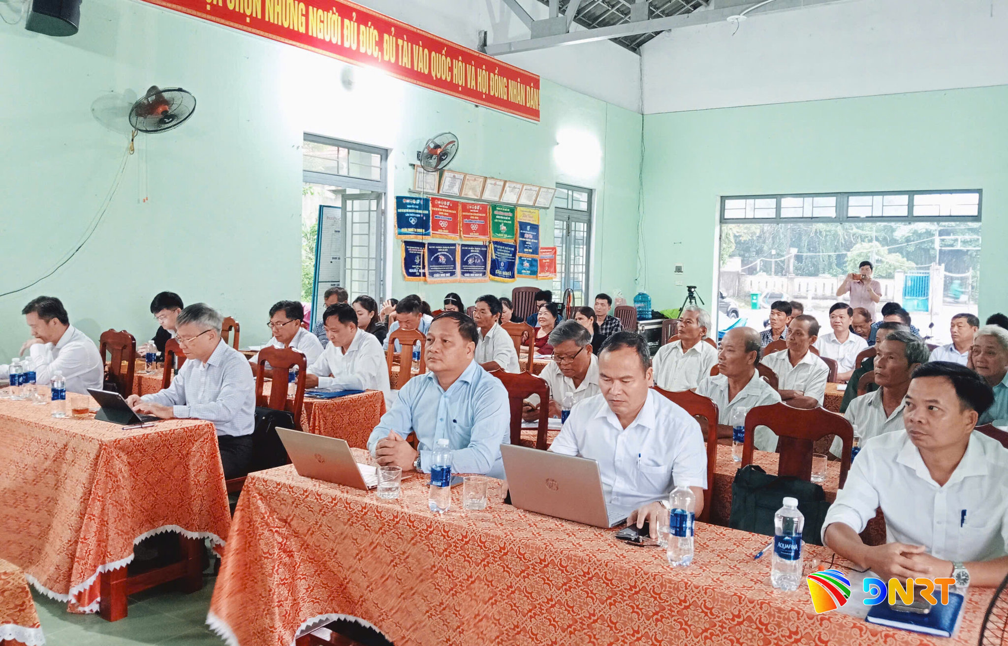 Sinh hoat chi bo thon Xuan Lu 1 1791429719