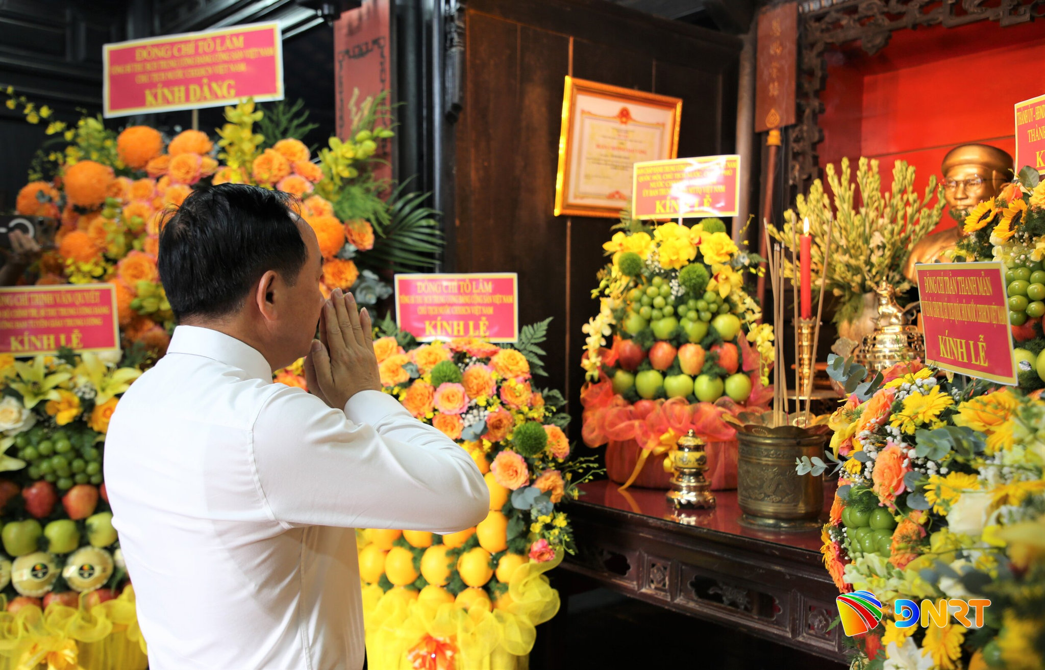Thap huong mo cu Huynh Thuc Khang 8 1790822122