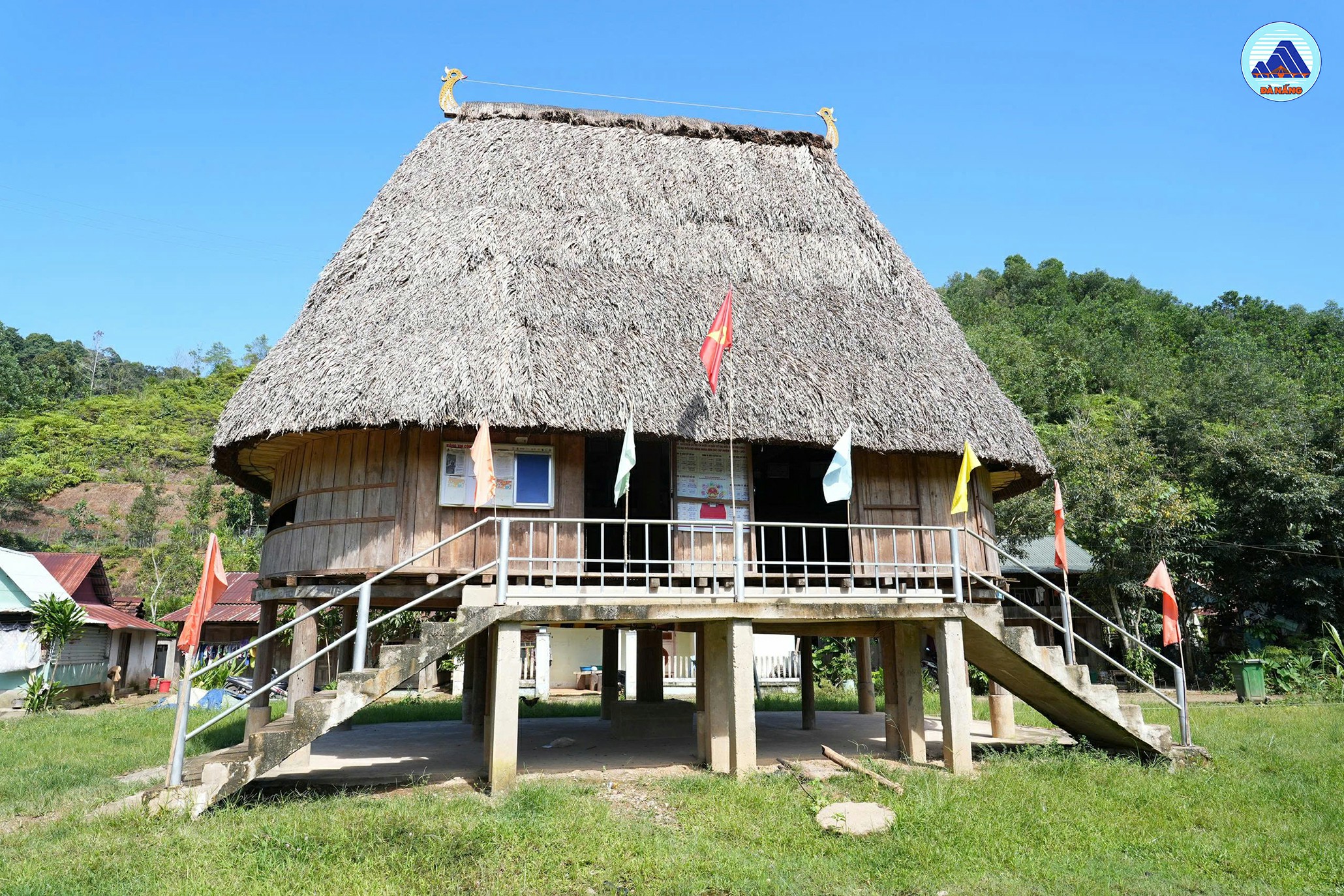 Thiet che van hoa xa Avuong 1790821070