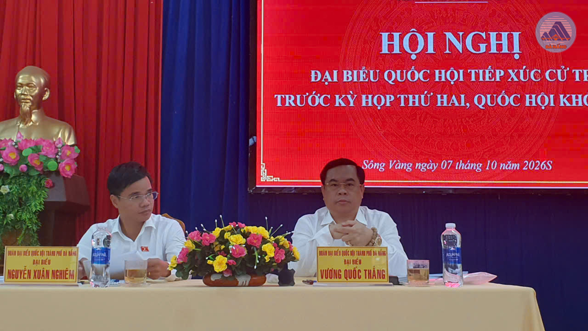 Tiep xuc cu tri xa song Vang 1791428164