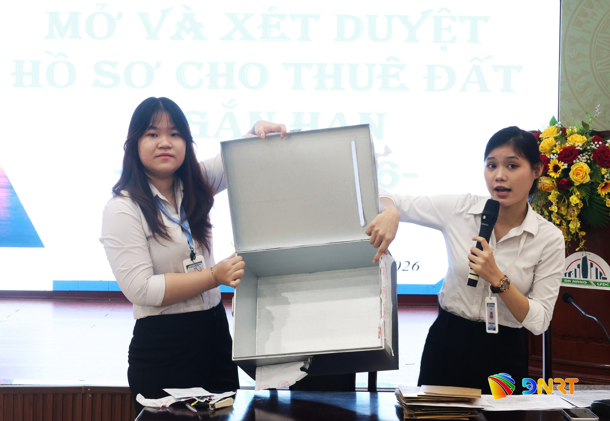 To chuc dau thau dat cho thue 1791514582