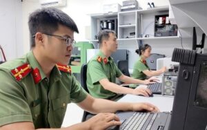 bao-ve-an-ninh-mang-17872737288021564735507-0-74-1080-1802-crop-17872737475942055594341-23412266