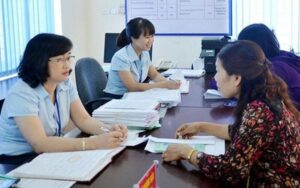 can-bo-nu-nghi-huu-o-17909943883051015914564