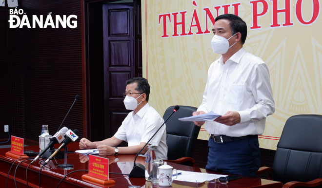 1 addressing the meeting