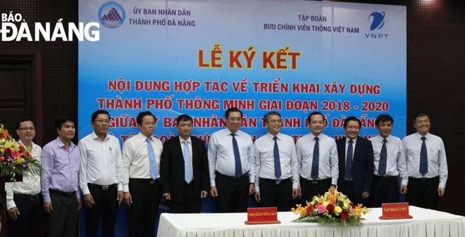 1 le ky ket hop tac xay dung thanh pho thong minh