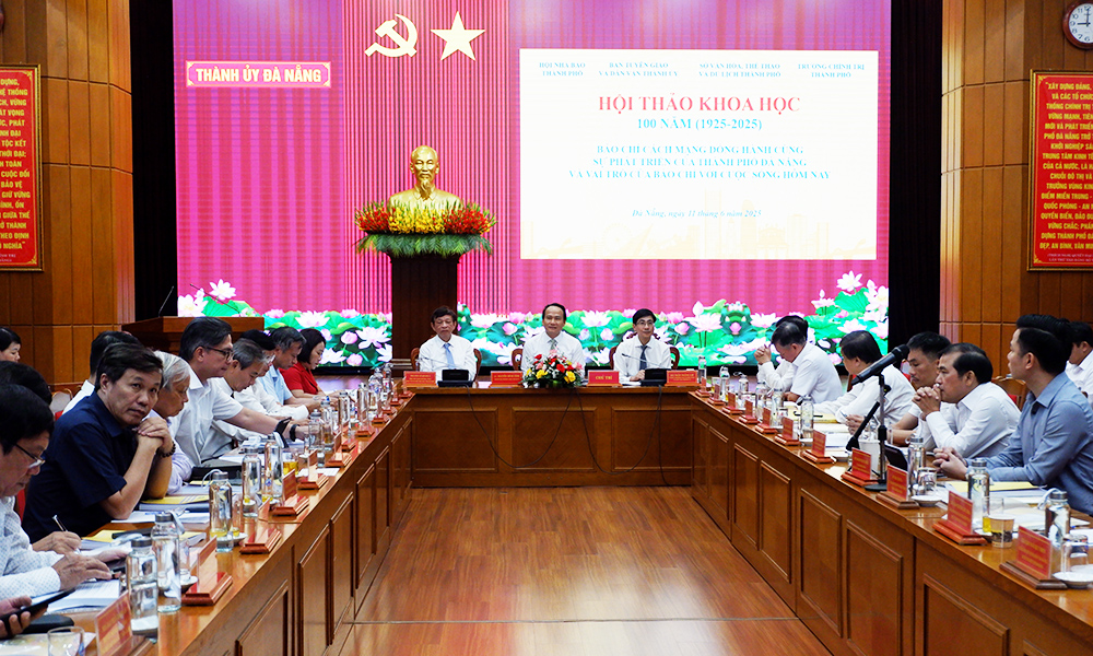 100 nam bao chi cach mang vn 2025