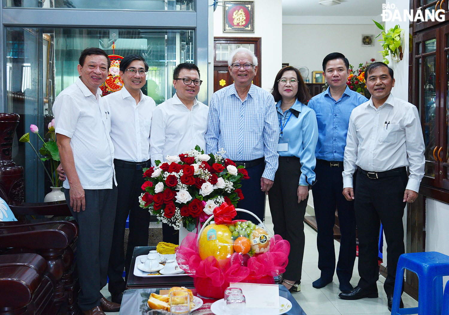 100 ngay bao chi 2
