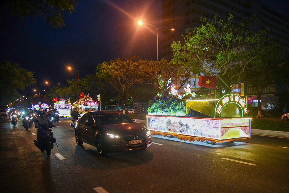 16 3 dieu hanh xe hoa 6
