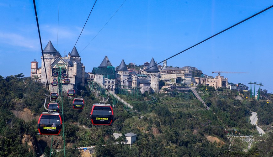 2 sun world ba na hills 3