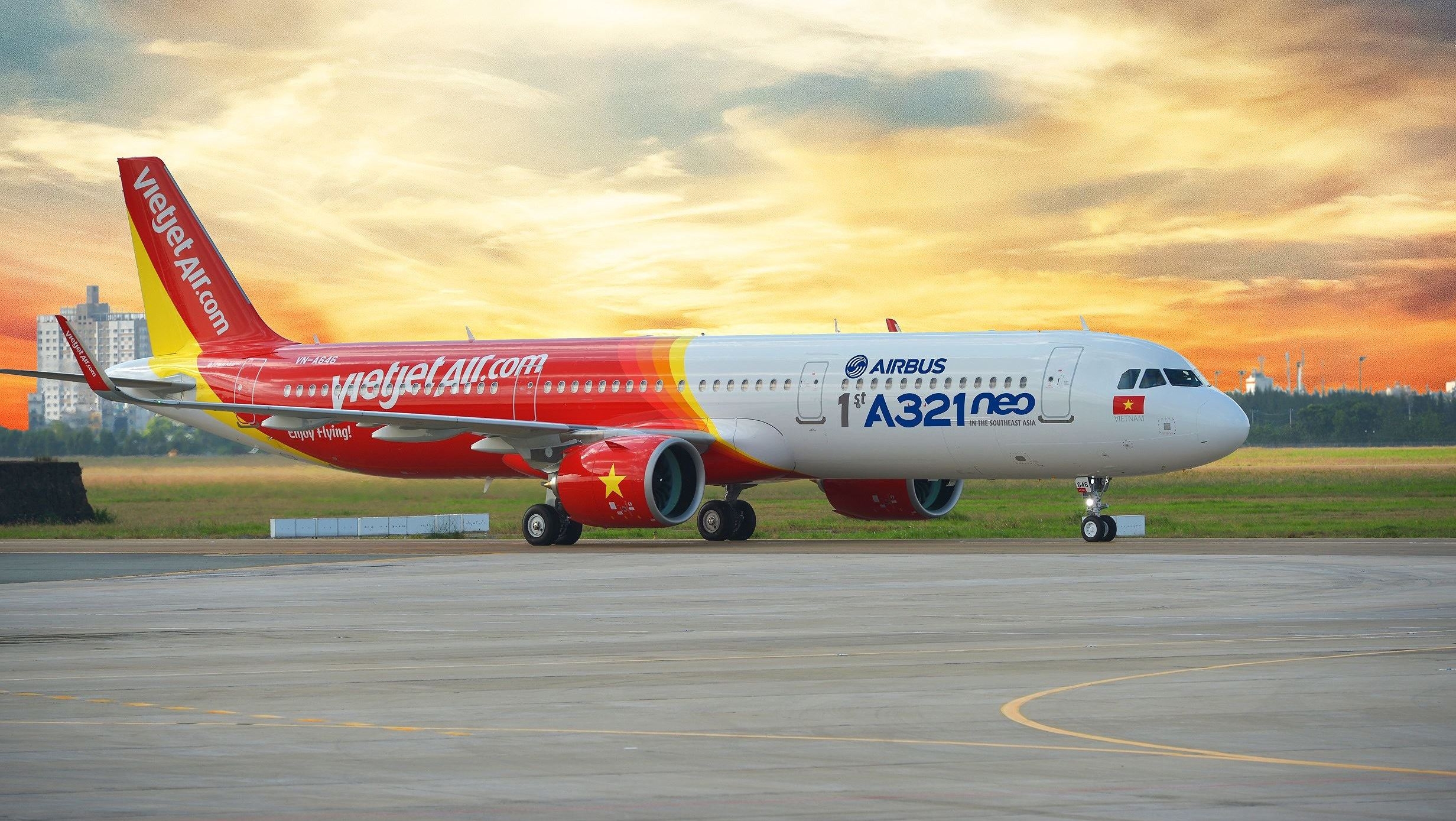 2 vietjet 2