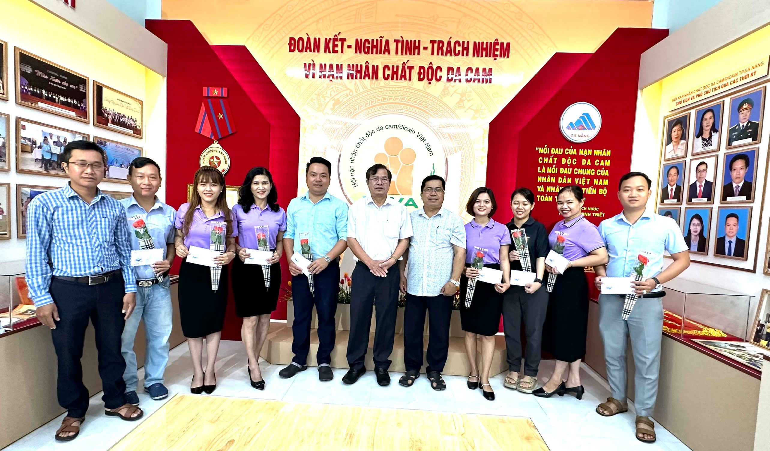 Những “người lái đò thầm lặng” của nạn nhân chất độc da cam