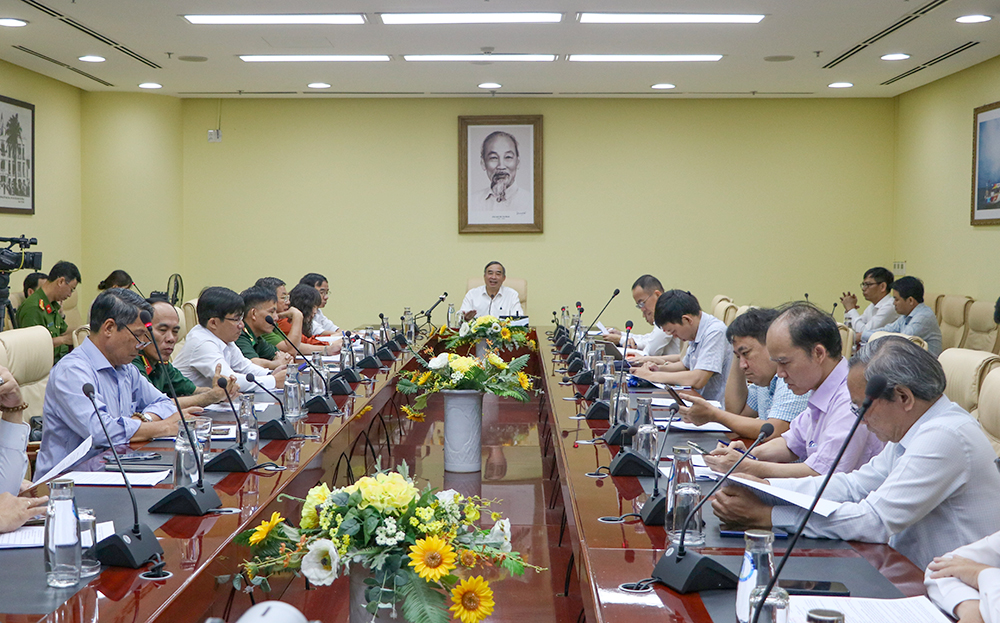 23 4 hop phao hoa
