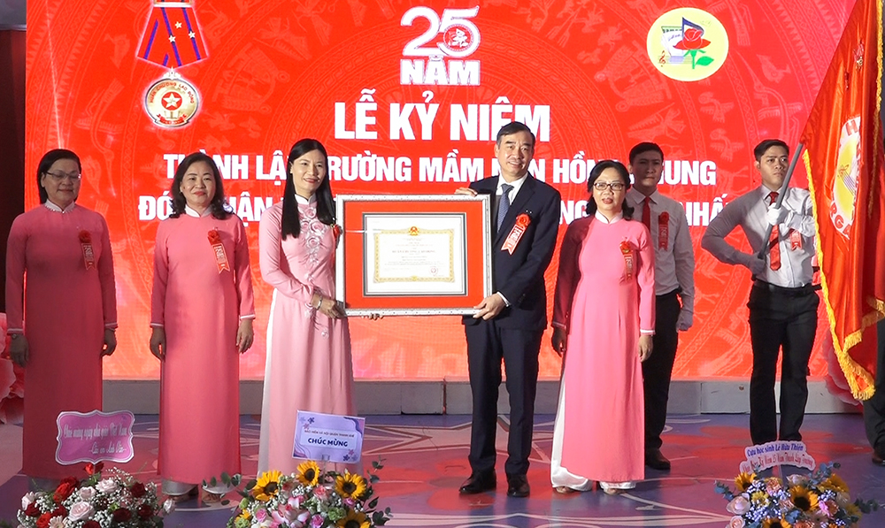 25 nha giao tieu bieu 2023 8