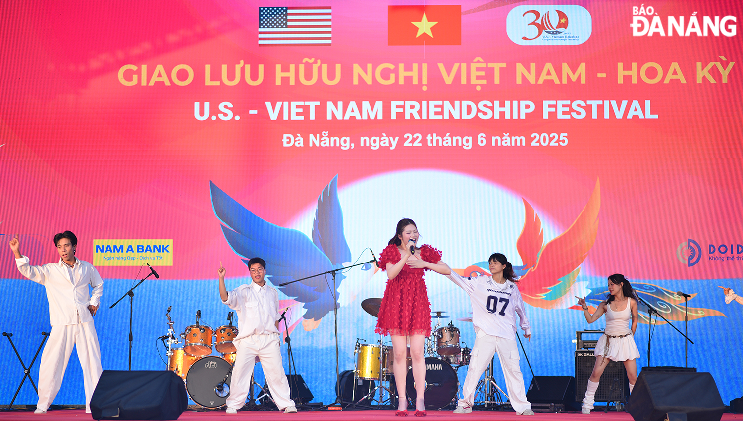 30 nam vn hoa ky 2