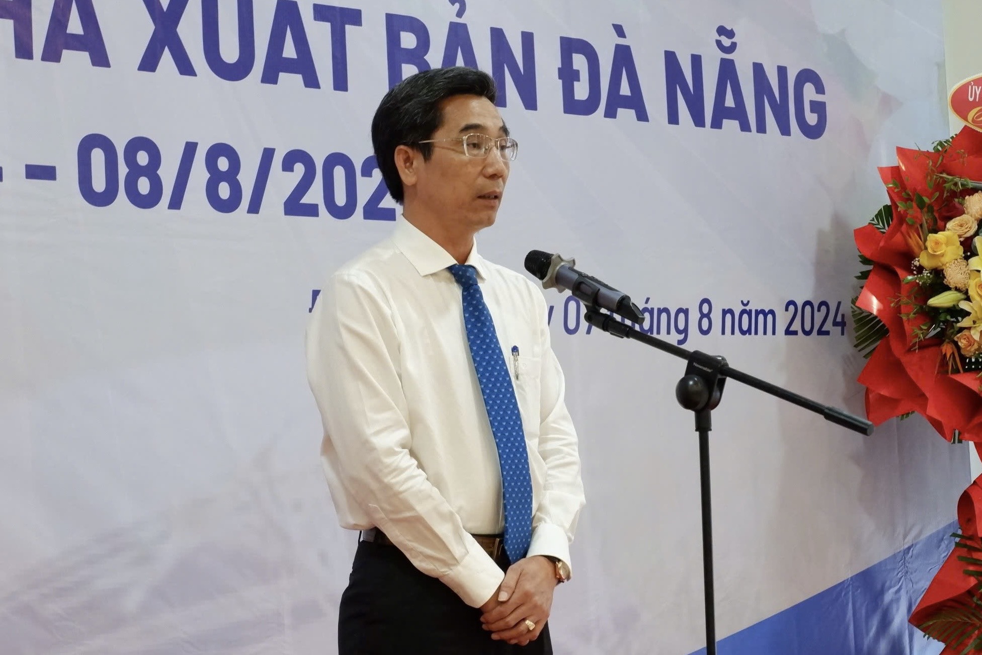 40 nam nha xuat ban da nang 1