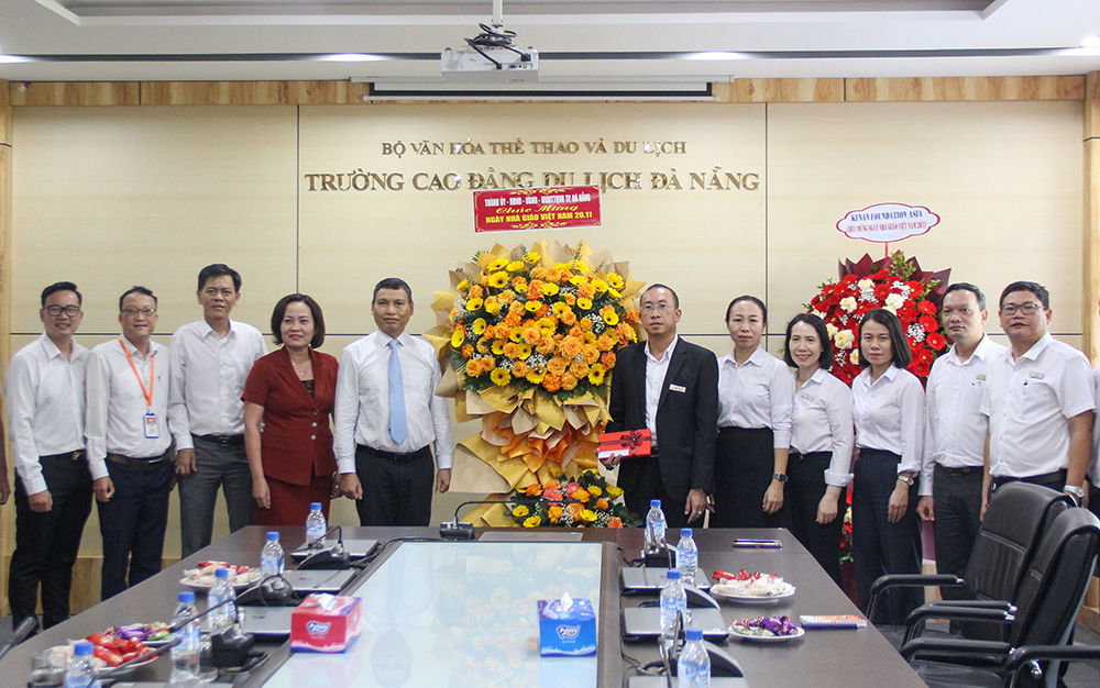 42 nam ngay nha giao vn 2