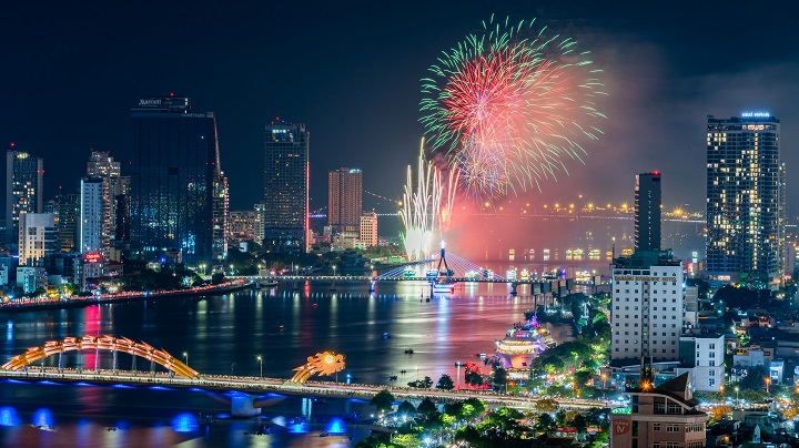 7 7 phao hoa 1